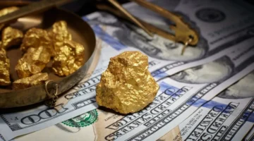 تحديثات الأسعار.. تذبذب جديد في قيمة الذهب والدولار مقابل الدينار داخل العراق